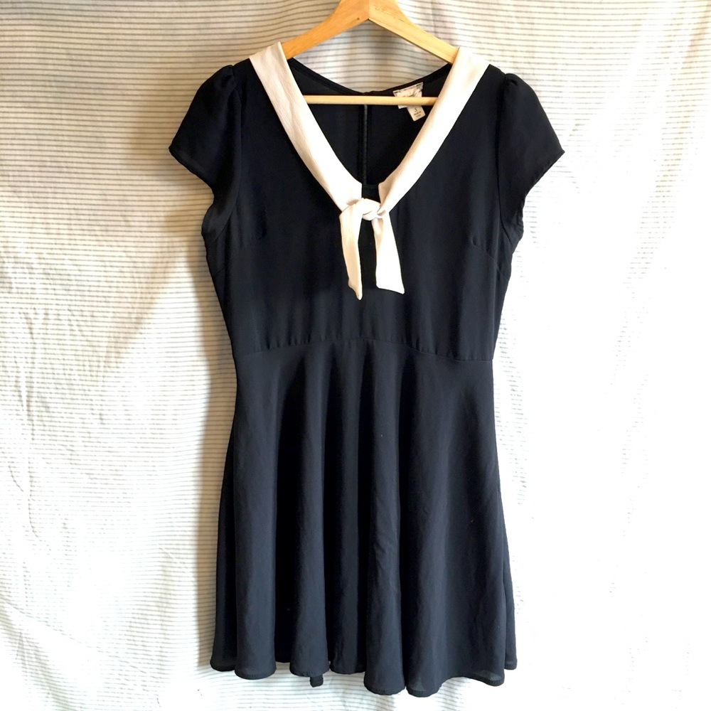 Vintage Contrast Collar Tie Mini Dress S